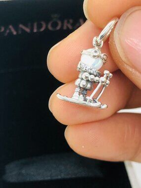 ✨🔥Pandora Skier Dangle Charm